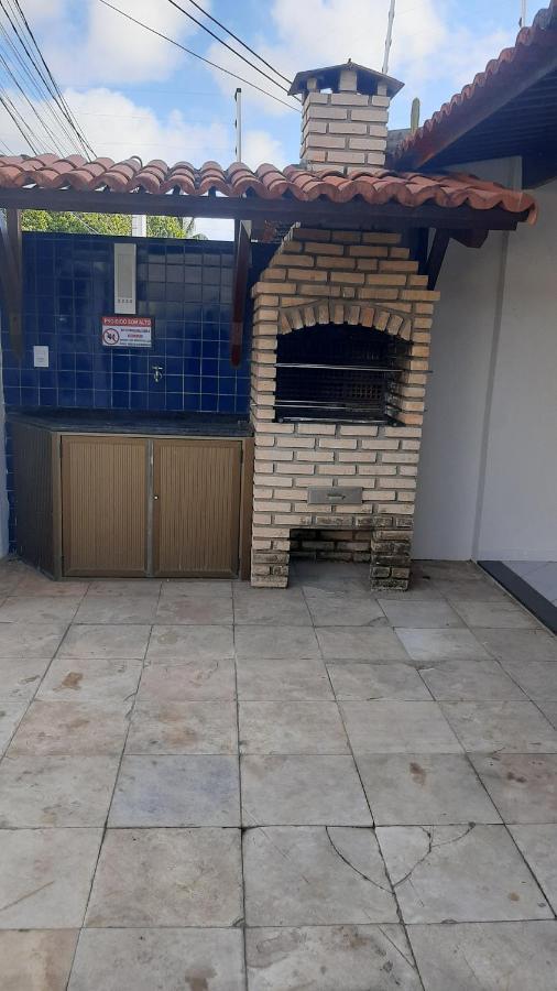 Casa em Natal Cond. Fechado com Piscina-03 Suítes Exterior foto